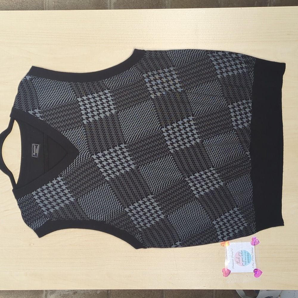 Mens Classic Black and Gray V Neck Sweater Vest